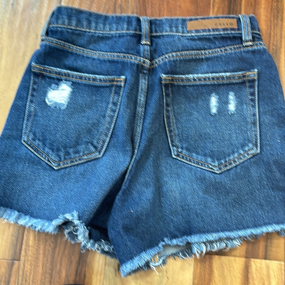 Cello Jean Shorts - Picture 2 of 4